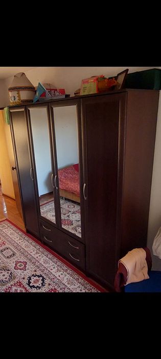 Срочно! Отдам шкафы бесплатно