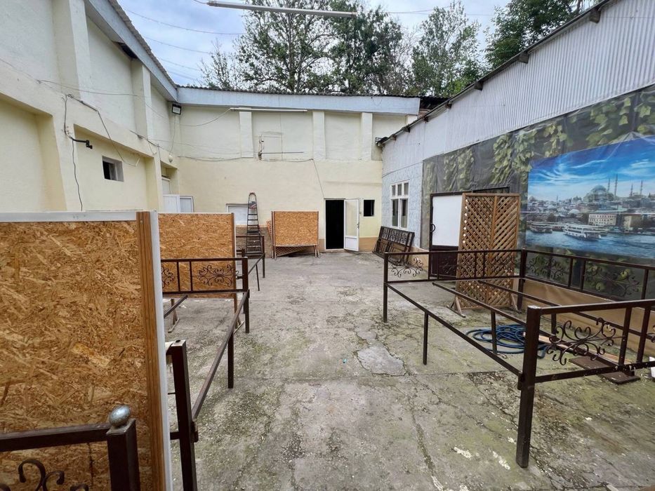Чиланзар-26 отдельно стоящее здание 6соток 505кв.м средний ремонт