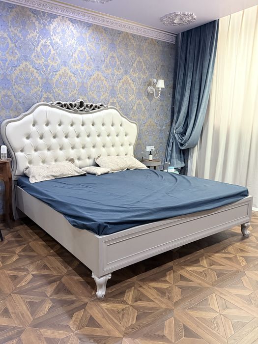 Кровать двуспальная 180*200