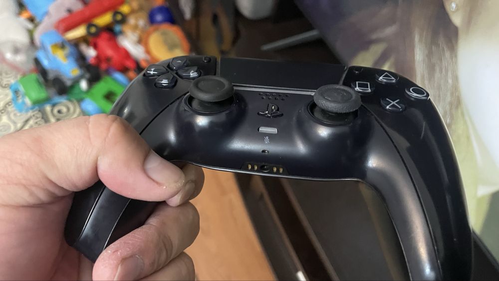 Джойстик пс5. Ps5