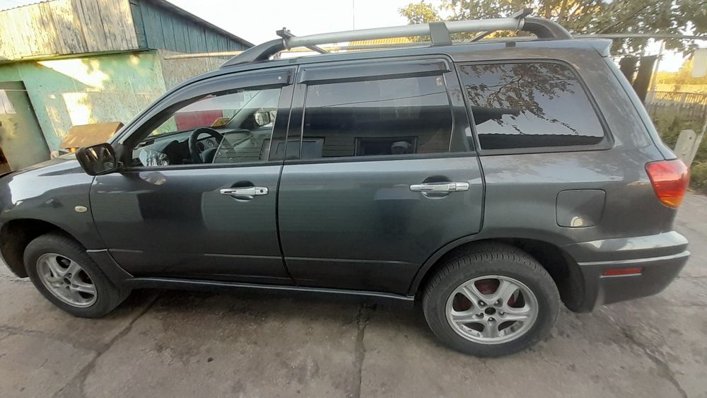 Продам машину  Mitsubishi