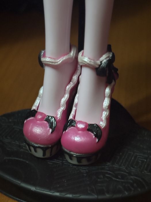 Дракулаура  Sweet 1600 Монстр хай