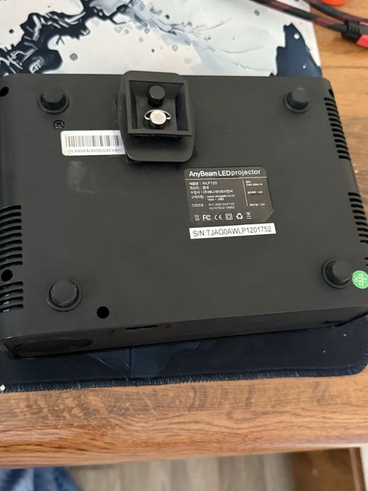 продаеться проектор