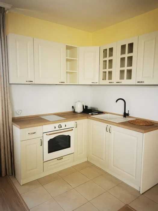 Дава се под наем Едностаен апартамент в София, Борово - 48 кв.м за 370 € - Снимка #1