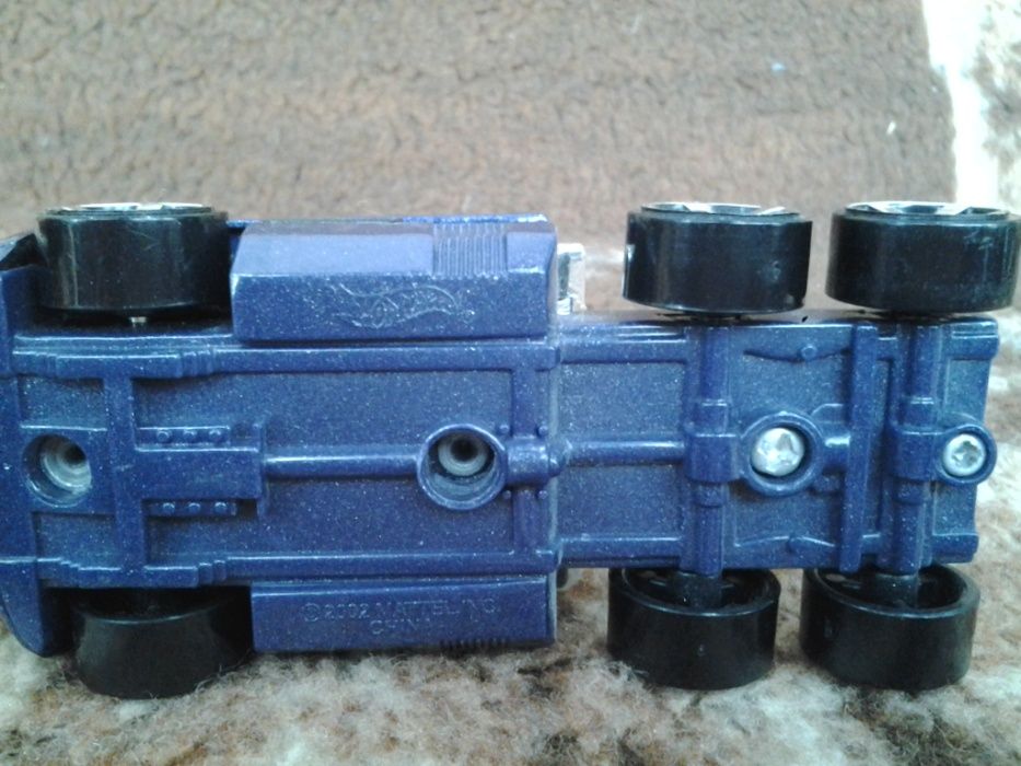 Hot Wheels camioane 10 cm jucarii copii