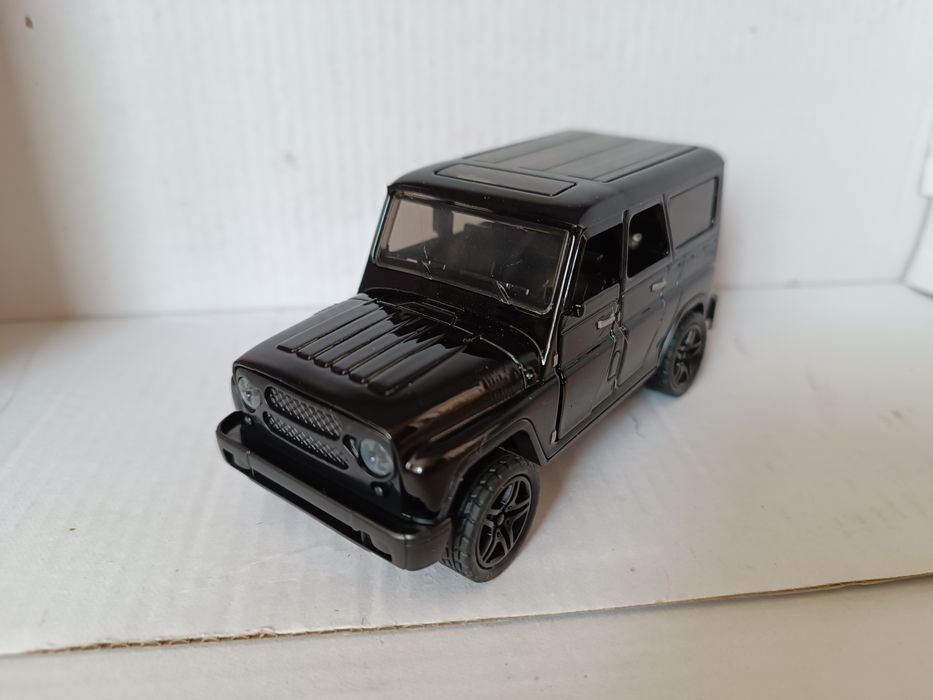 Модель автомобиля  УАЗ