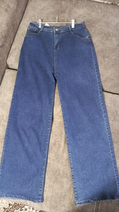 Продам новые джинсы