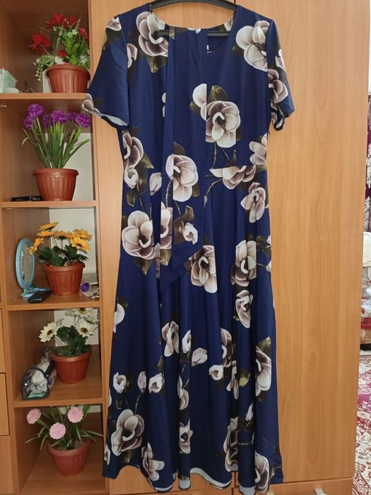 Продам платье женские