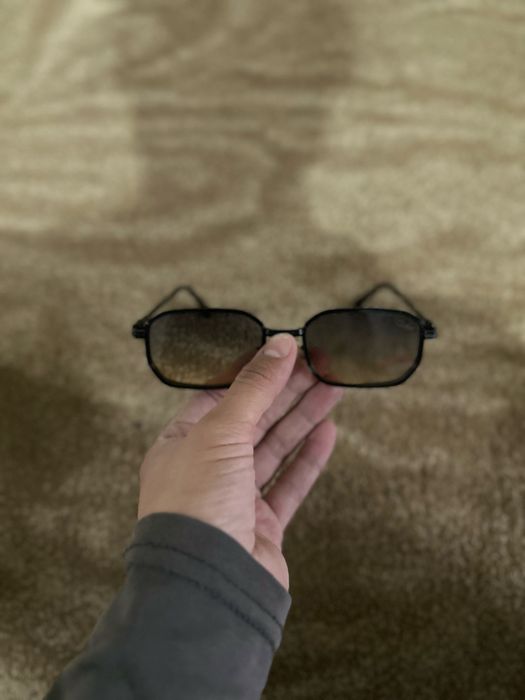 Солнцезащитные очки — унисекс