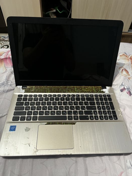 Продам ноутбуки 3шт