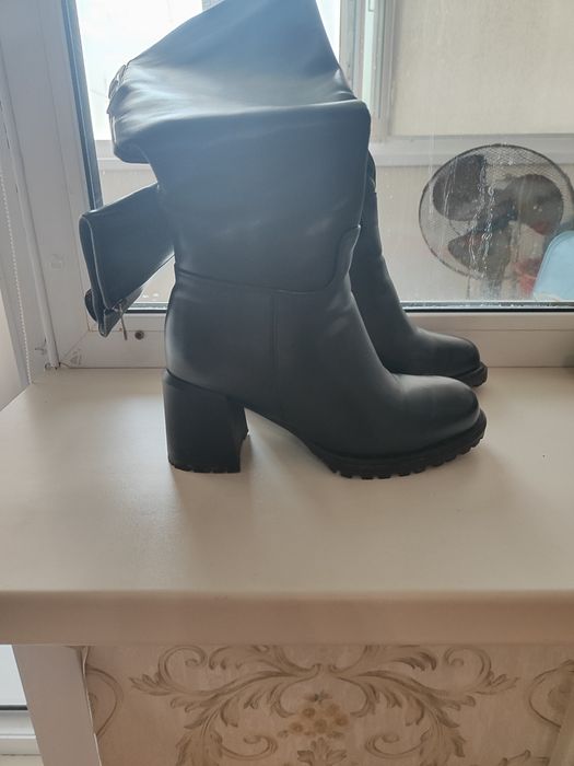 Продам сапоги 40 р