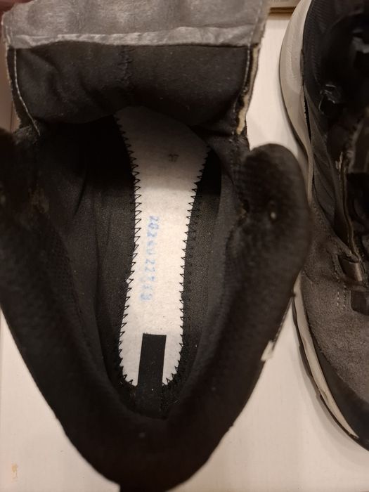 Bocanci mid impermeabili MH5 , piele, dama , gri , drumetii. Quechua