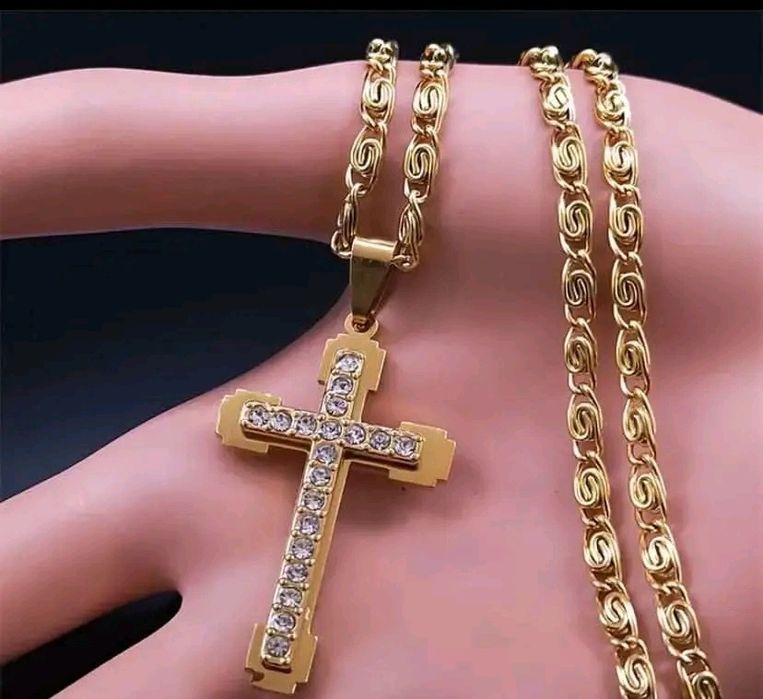 Ланец с кръст  медицинска стомана