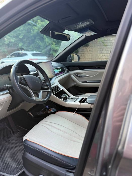 BYD. Son plus gibrid 2- позиция