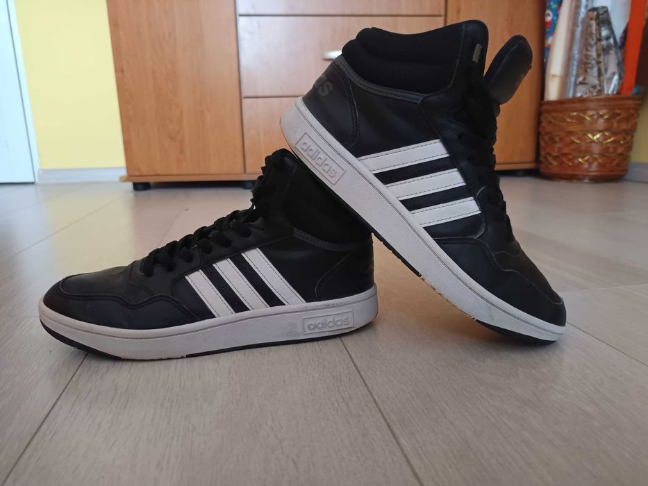 Adidas кецове черни