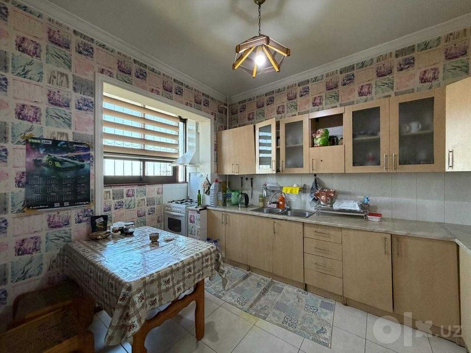 Продаётся 3/8/9, 103 м2, Катартал, ТЦ "Парус"
