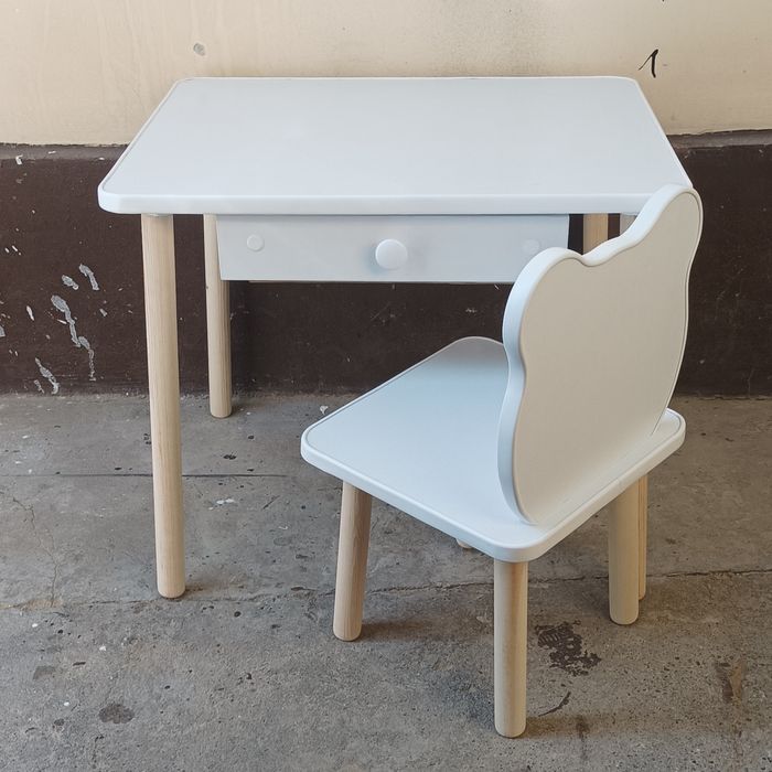 Детские столы и стулья для детей от 1,5 до 6 лет.