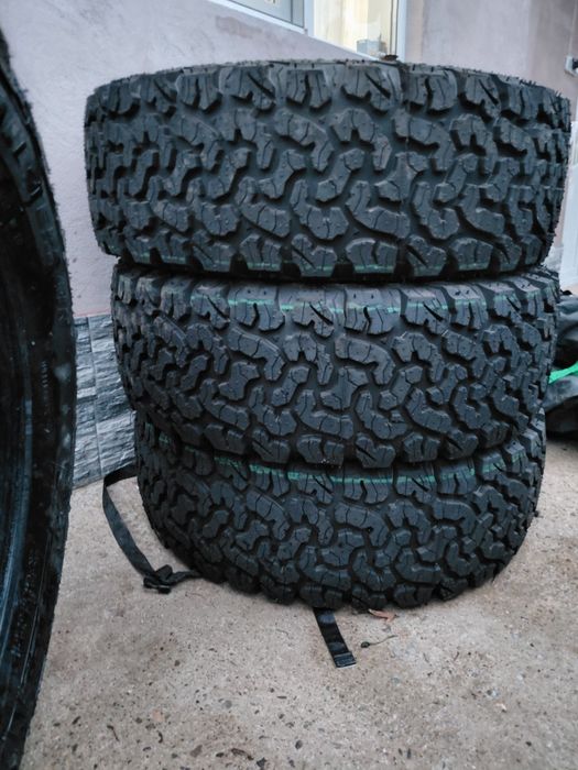 Vând Cauciucuri OFF-ROAD