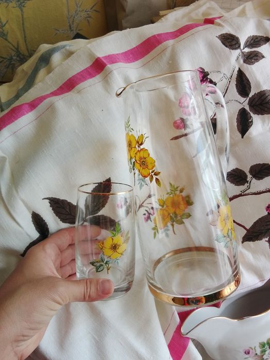 В продаже посуда  СССР