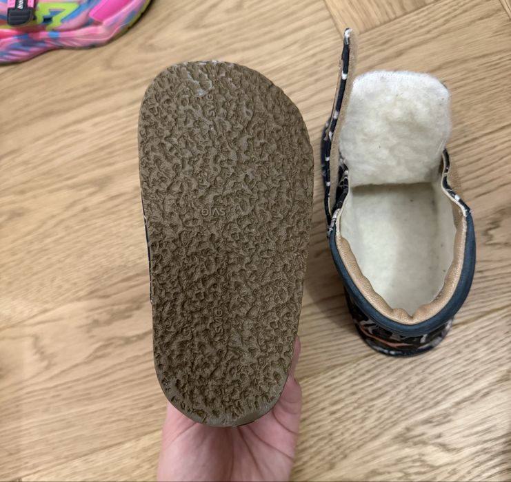 Tiny Toes, marime 24