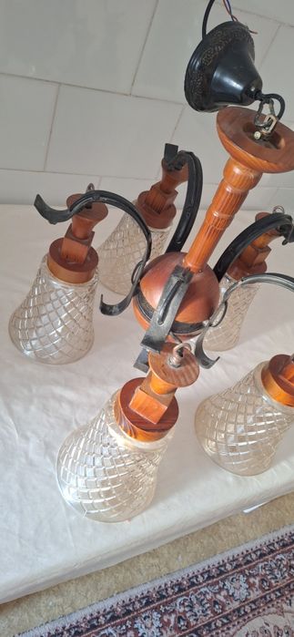 Люстралар сатылады