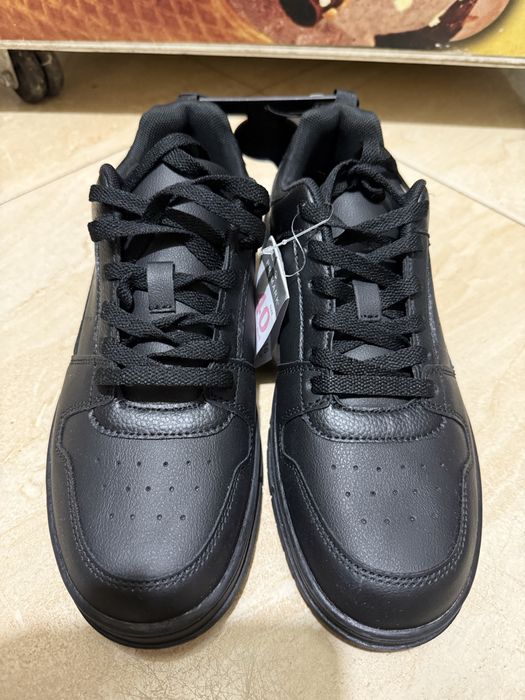 Sneakersi negrii unisex  , Primark