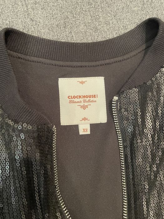 Geaca cu paiete negre