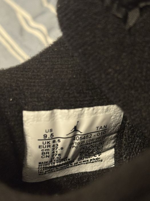 Air Jordan 4 Retro Black Cat