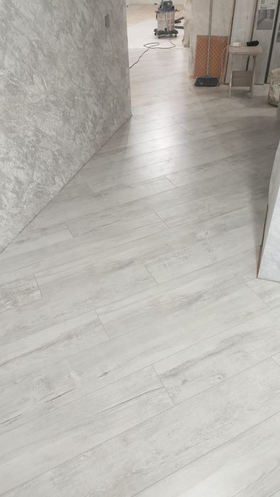 Укладка ламината, Линолиум,