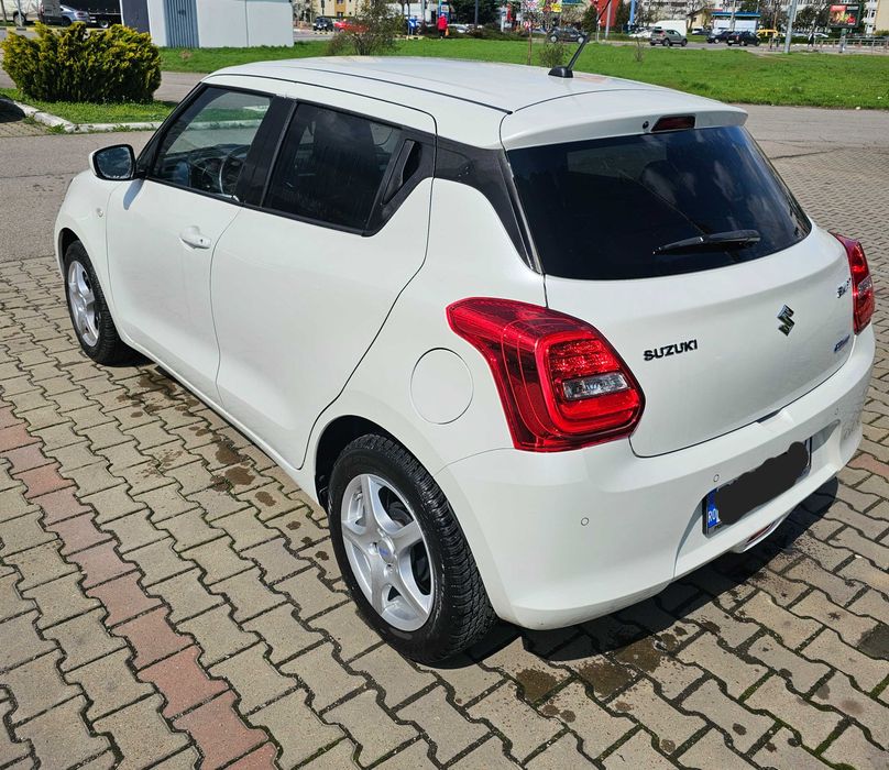 SUZUKI Swift 2022 — imagine 14