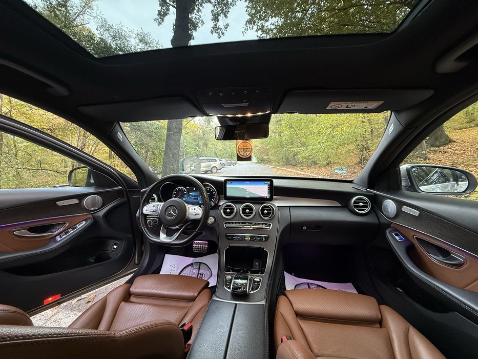 Mercedes-Benz C 180 9G - TRONIC !!