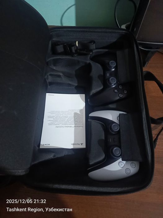 Ps5 slim 1TB SSD v:10.00 взлом версия в идеальном состоянии с гарантие