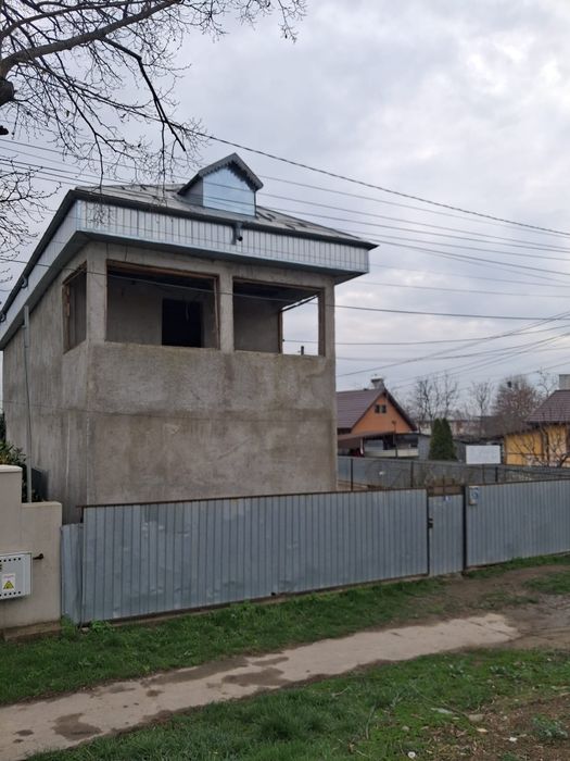 Vand casa la roșu Sendreni,la Dn25, proprietar.