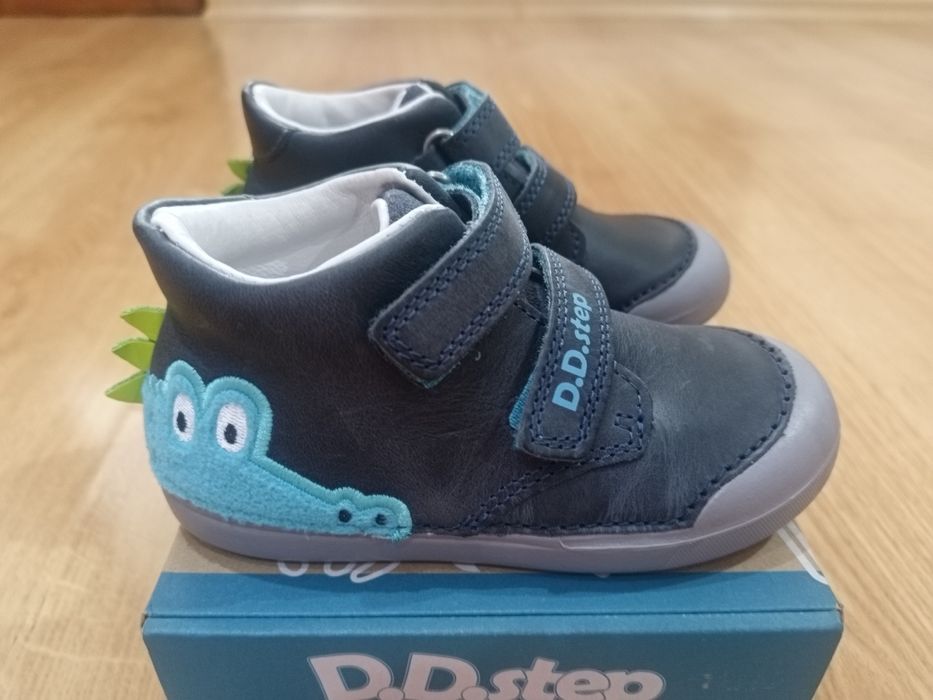 Нови боси обувки D.D.Step