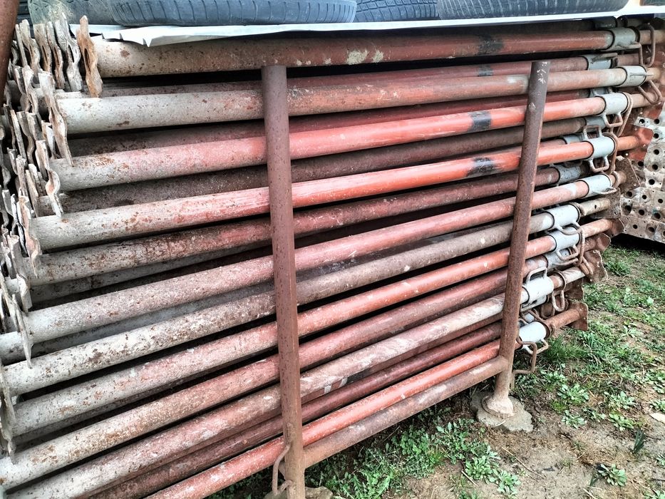 Închirieri popi și schele metalice