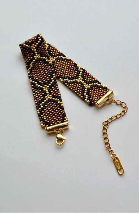 Браслет из японского бисера