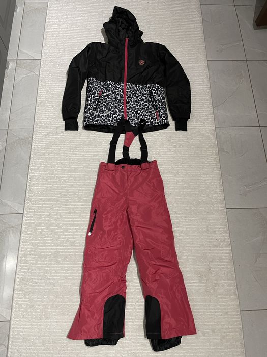 Детски ски екип за момиче за 7-8 години