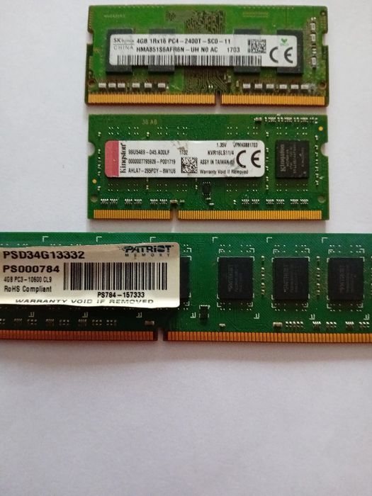 Vind memori 4Gb in stare buna