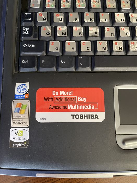 Ноутбук toshiba