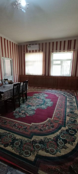 Сдается в долгосрочную аренду просторный 6-комнатный дом на участке