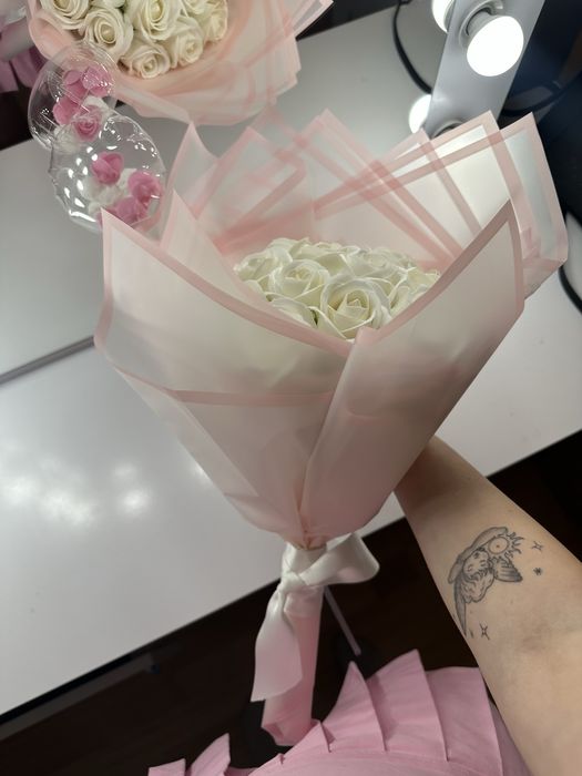 Buchet de 19 trandafiri din sapun