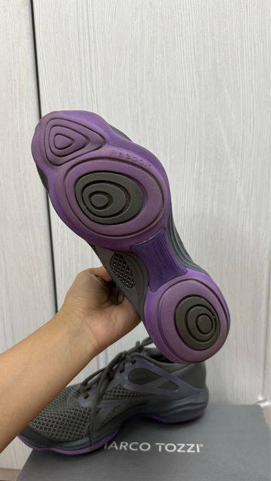 Кроссовки Reebok