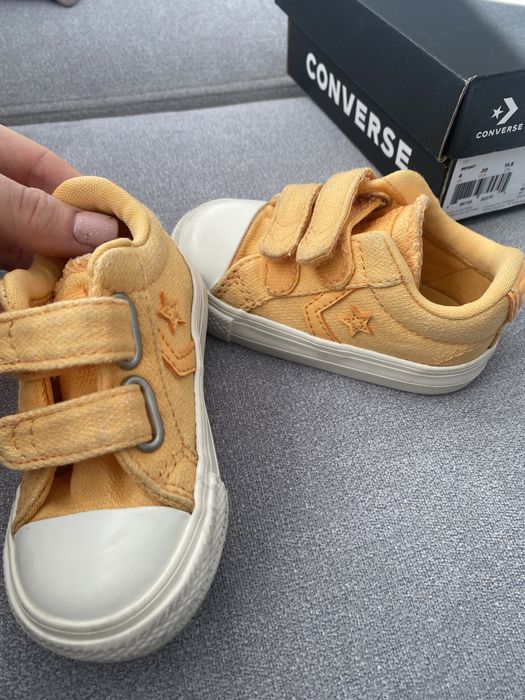 Teniși Converse, marimea 20, 11,5cm.