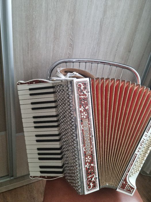 Vând Hohner verdi 2