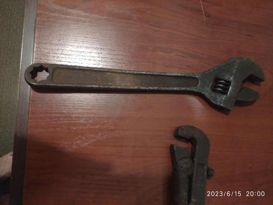 Инструменты  ключи