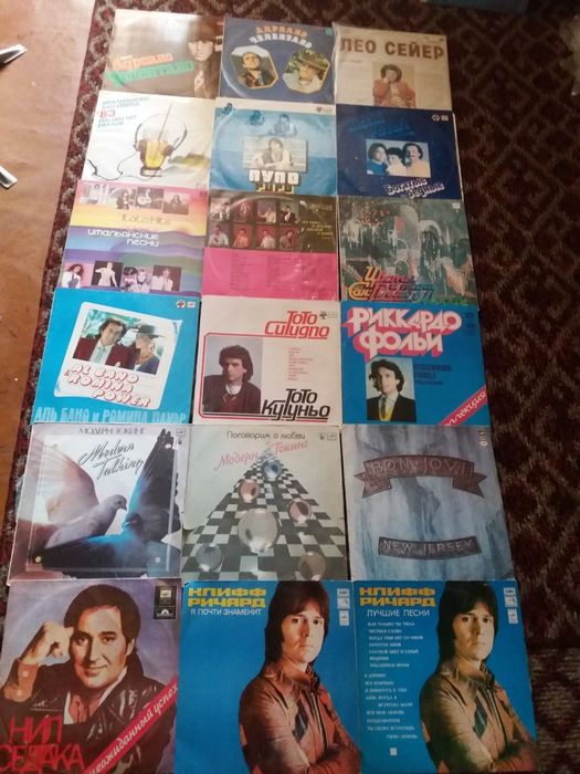 Пластинки зарубежных исполнителей Смотрите8 фото Читайте описании