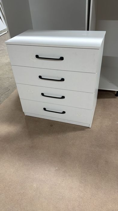 Комод новы продам