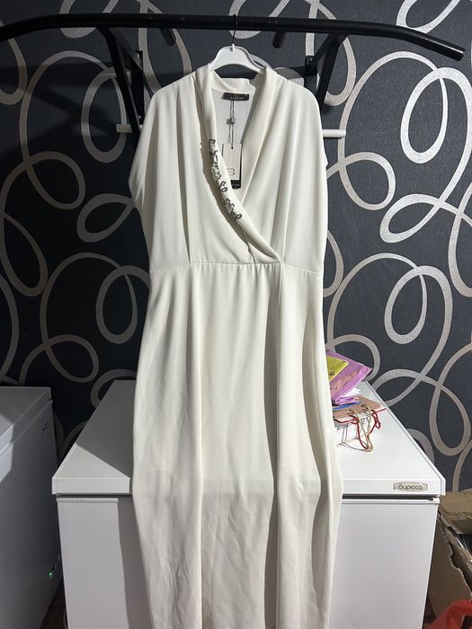 Платье вечернее. Новое