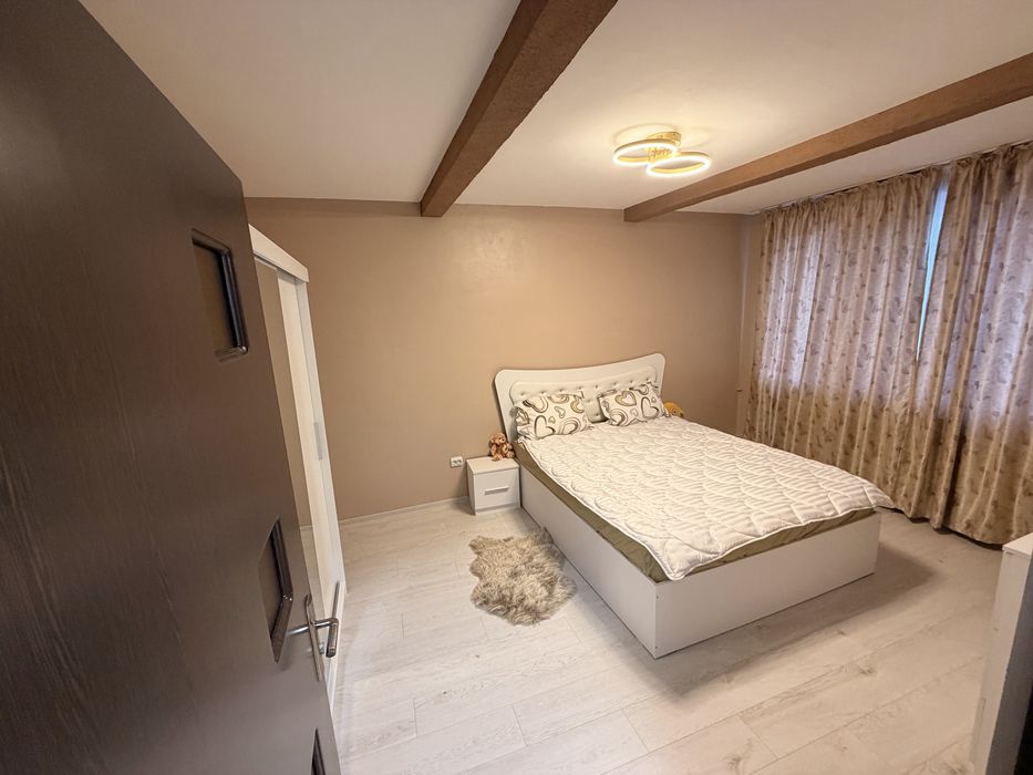 Inchiriez apartament 2 camere central