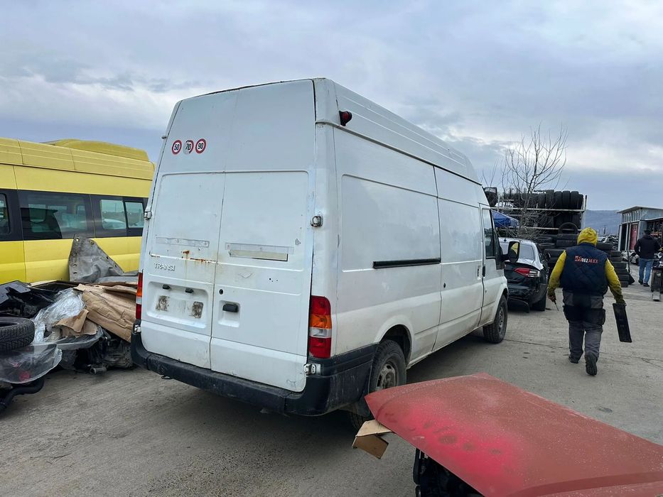 Dezmembrari Ford Transit 2.4